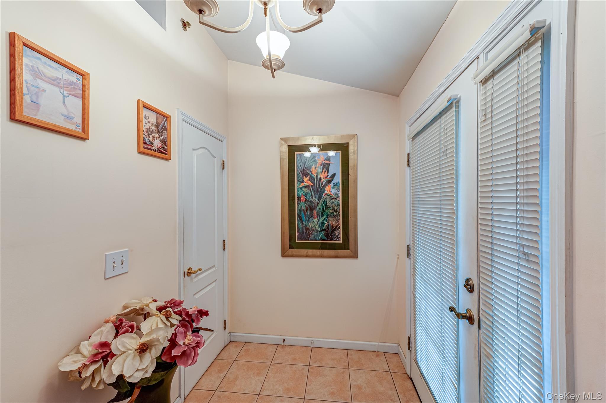 #4 photo, 2807 Eve Ann Drive, Port Jefferson Station , NY 11776