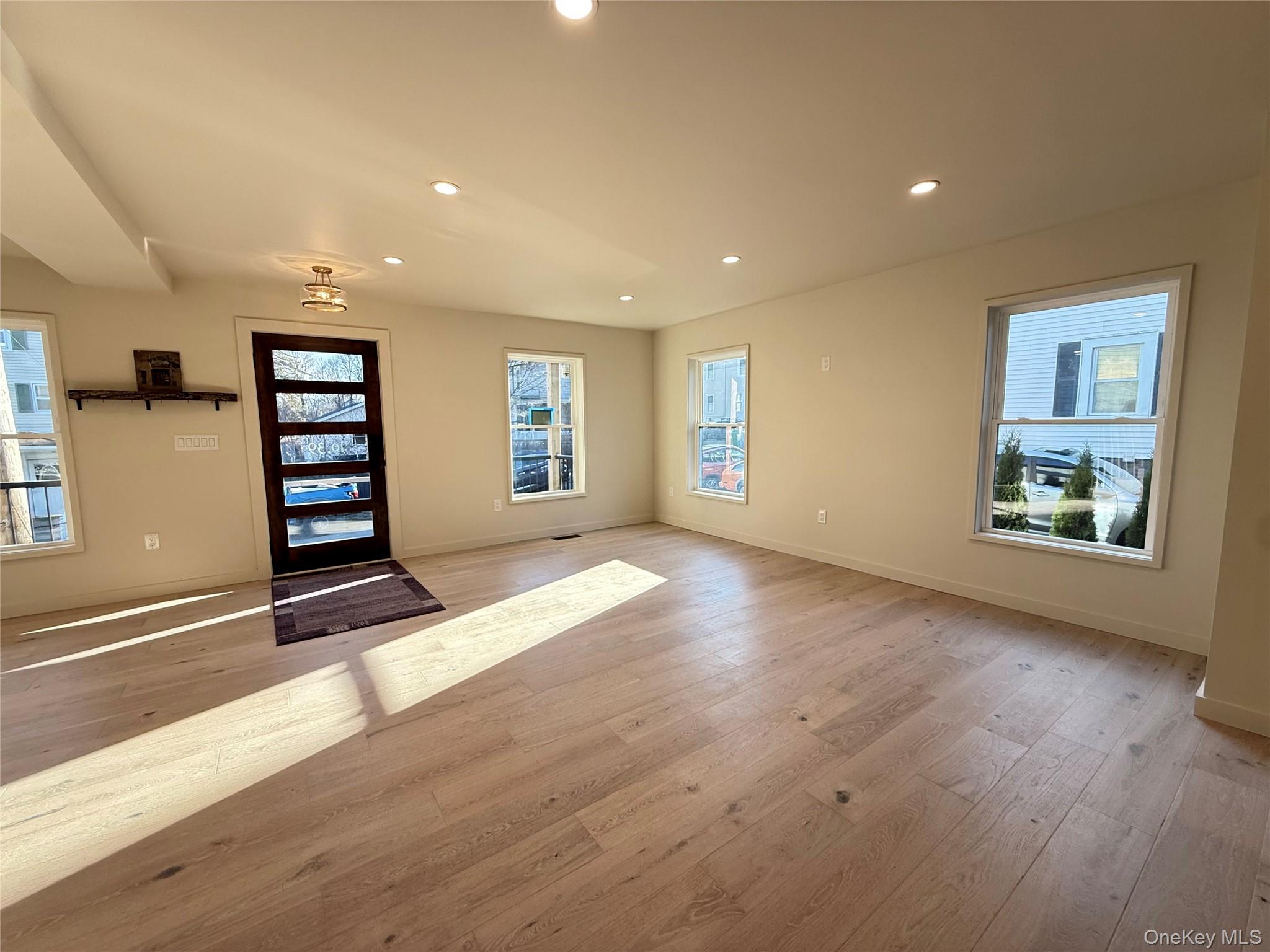 #17 photo, 39 Falconer Street, Beacon , NY 12508