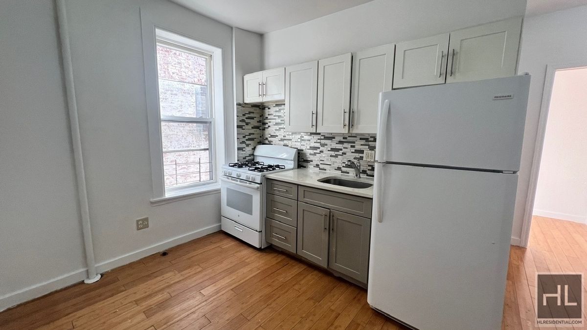 #3 photo, 1794 Nostrand Avenue, Ditmas Park , NY 11226