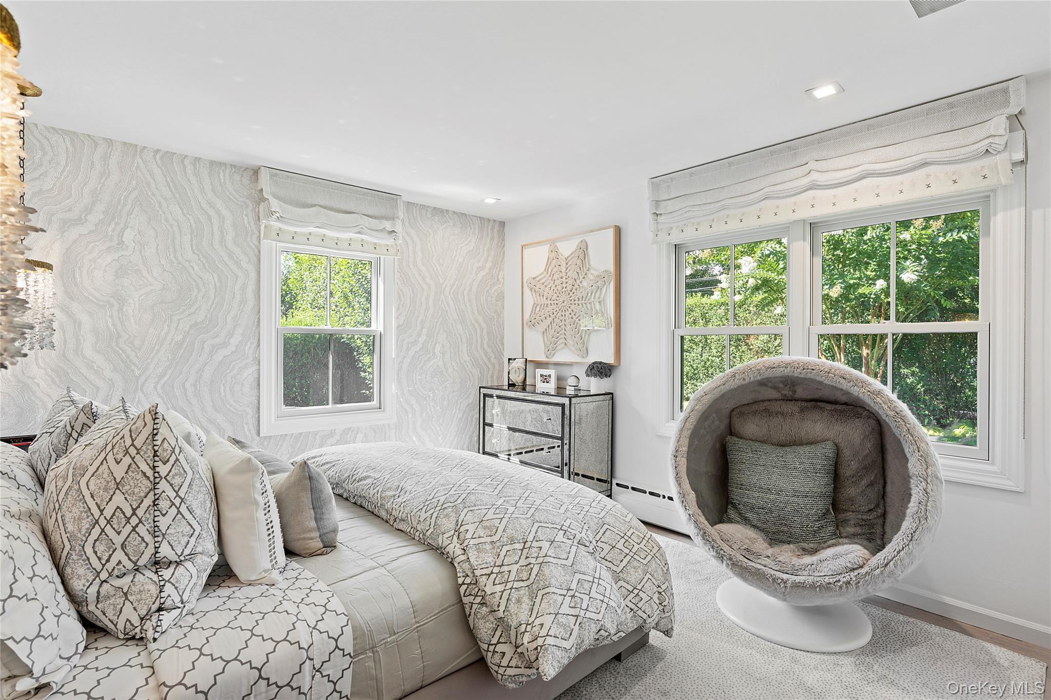 #11 photo, 30 Breese Lane, Southampton , NY 11968