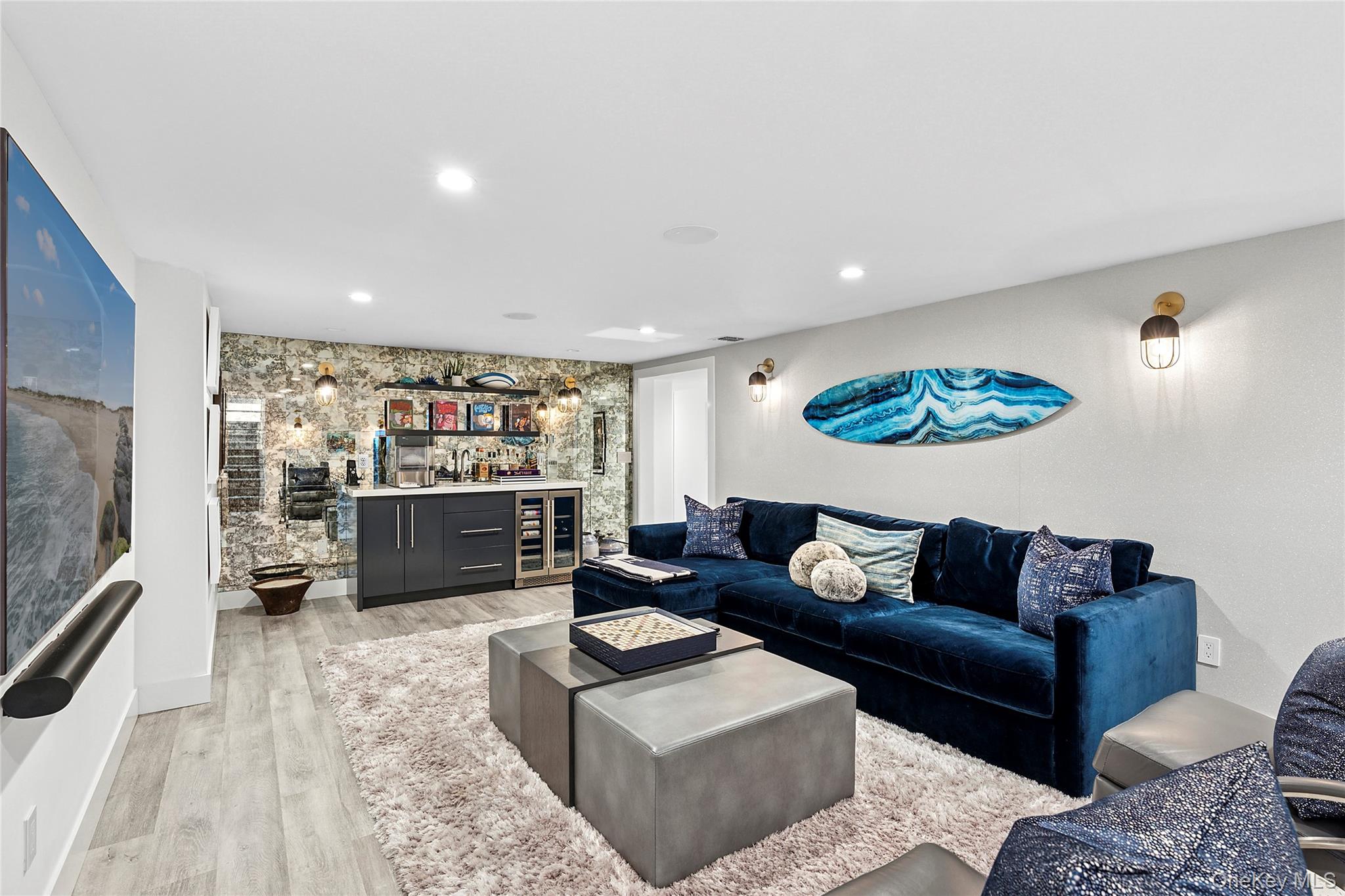 #16 photo, 30 Breese Lane, Southampton , NY 11968