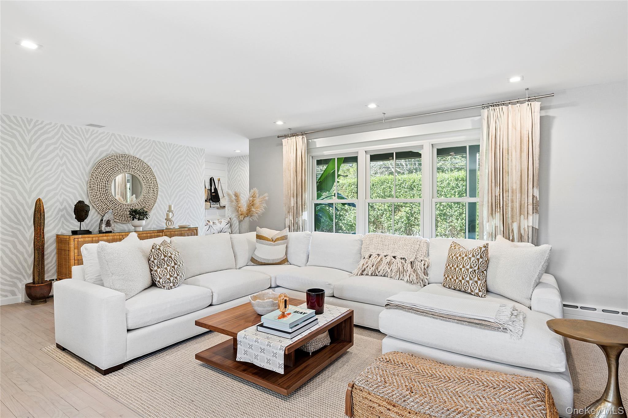 #5 photo, 30 Breese Lane, Southampton , NY 11968