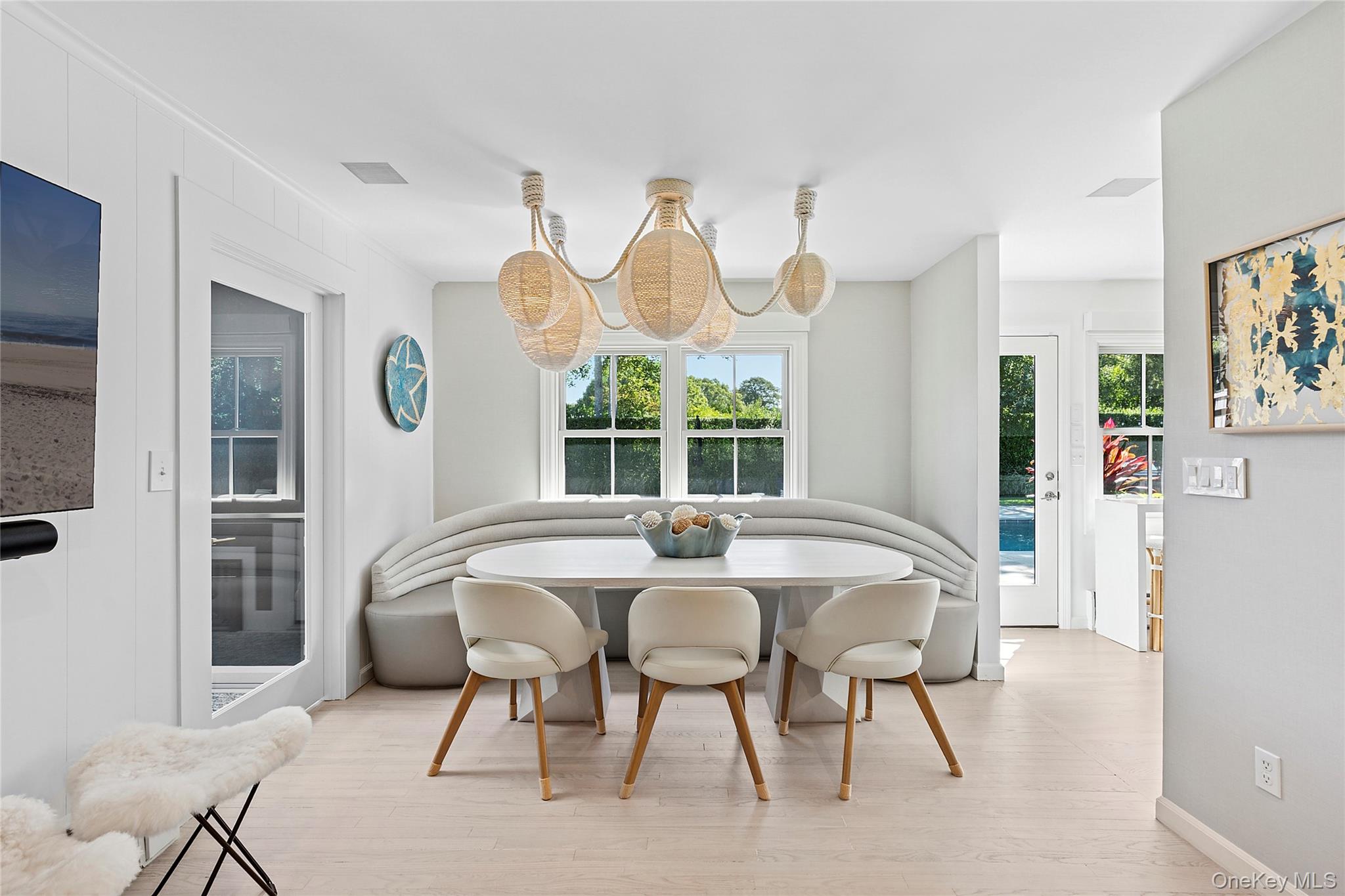 #7 photo, 30 Breese Lane, Southampton , NY 11968