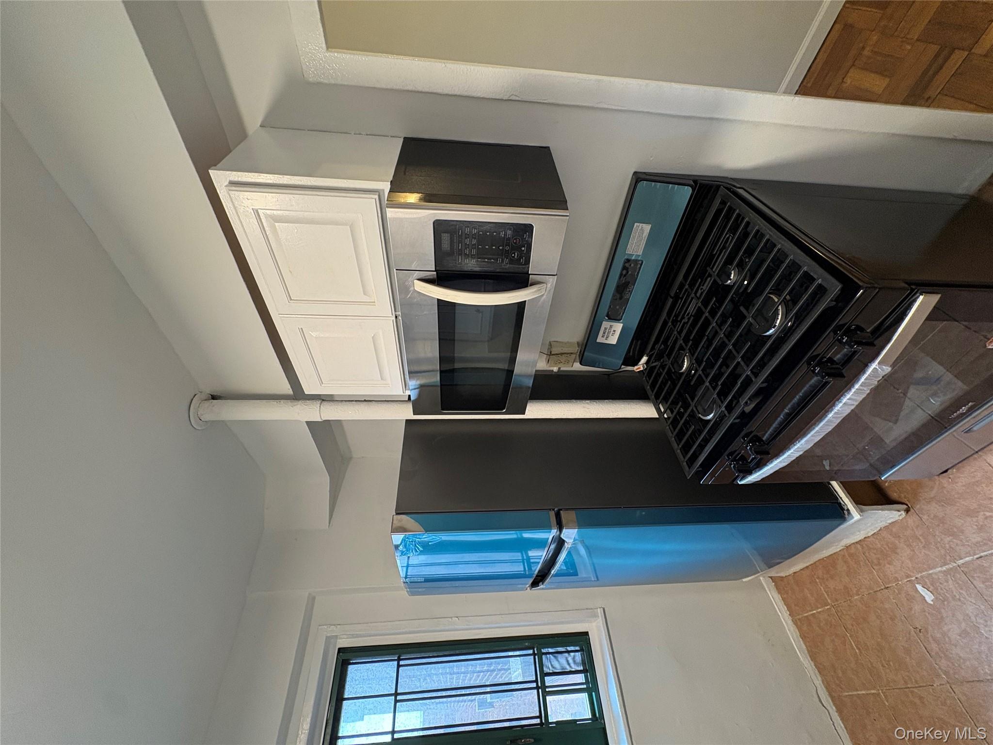 #3 photo, 1705 Purdy Street, Bronx , NY 10462