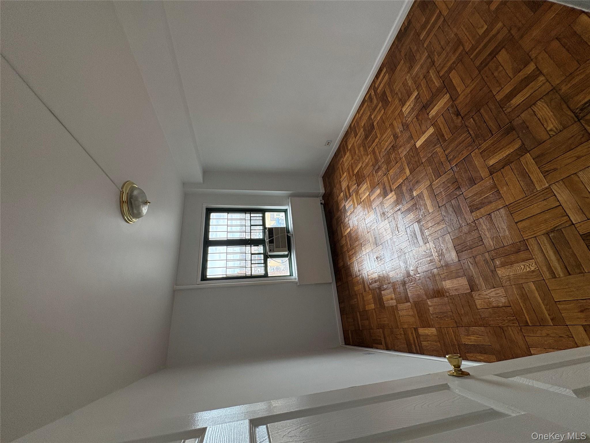 #7 photo, 1705 Purdy Street, Bronx , NY 10462