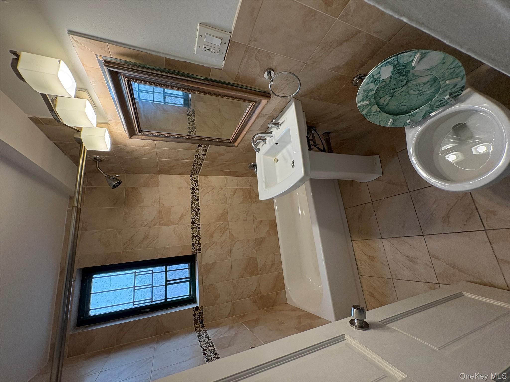 #8 photo, 1705 Purdy Street, Bronx , NY 10462