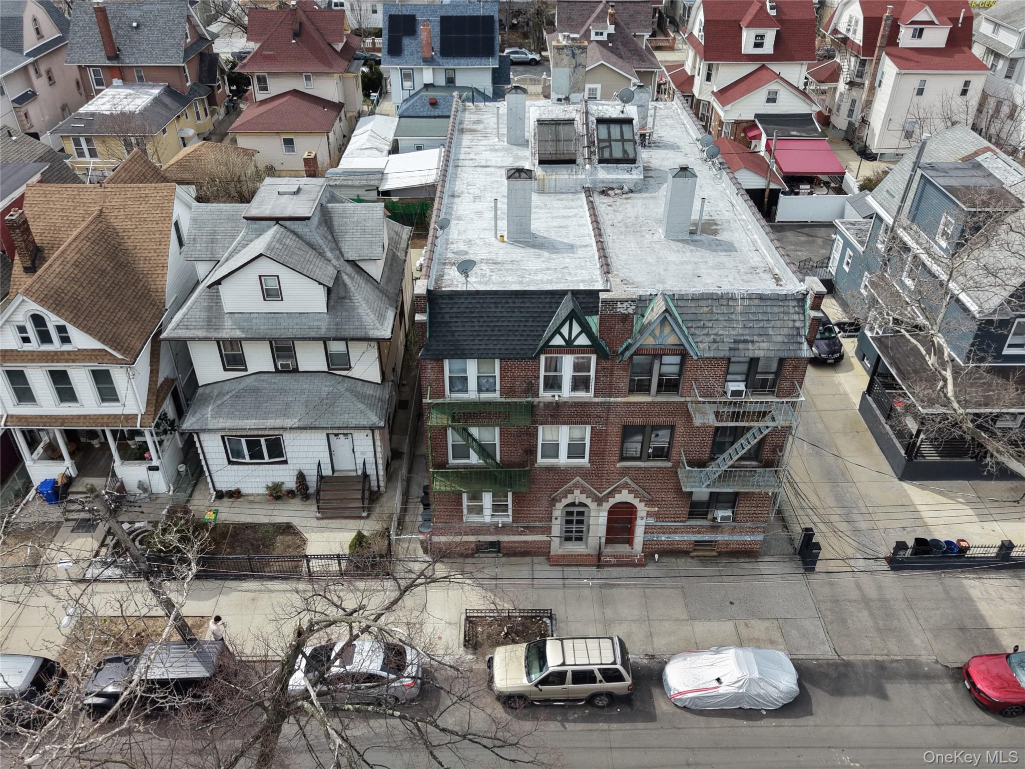 #5 photo, 8732 114th Street, Richmond Hill , NY 11418