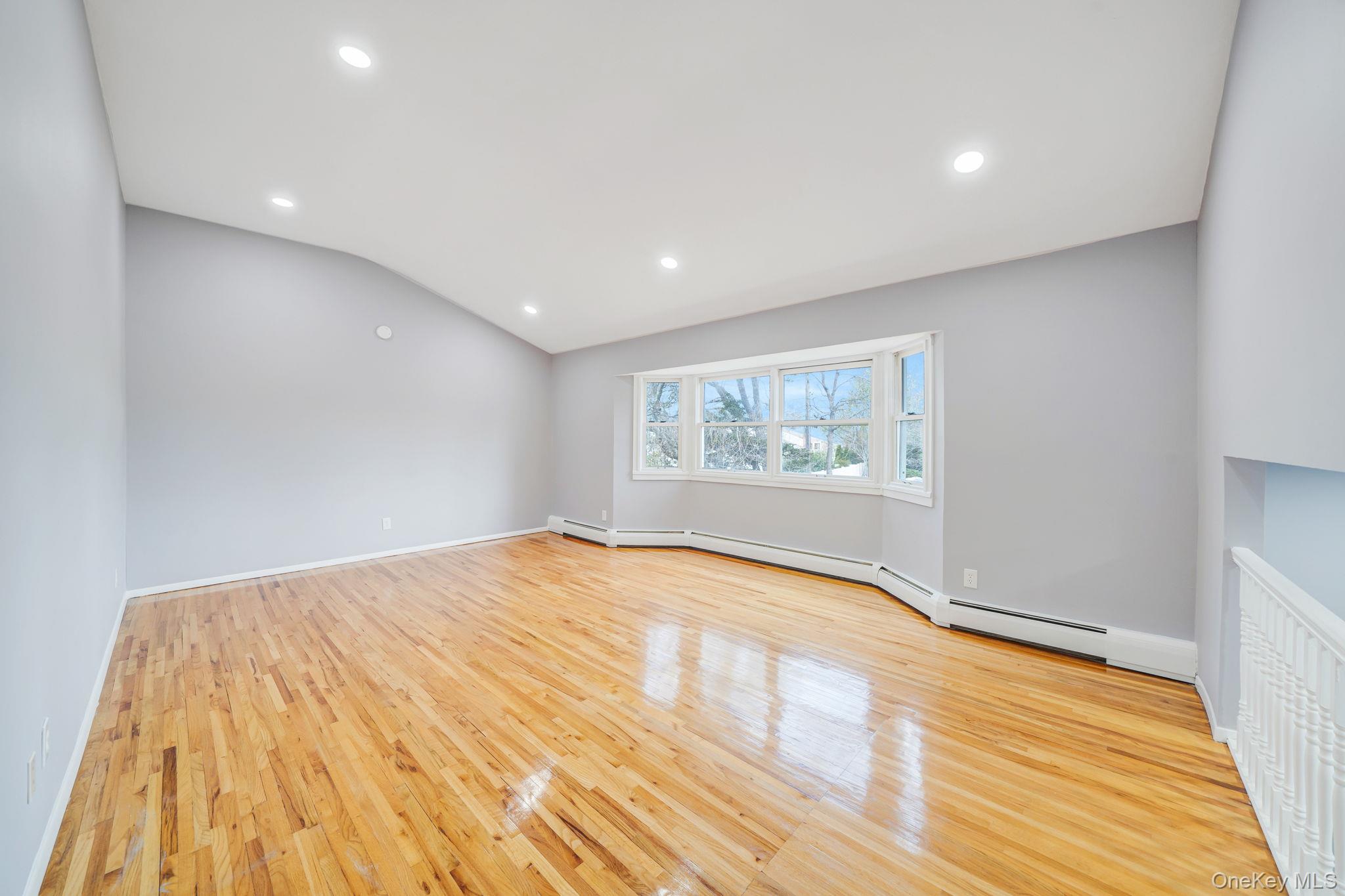 #18 photo, 1 Yardley Lane, Nesconset , NY 11767