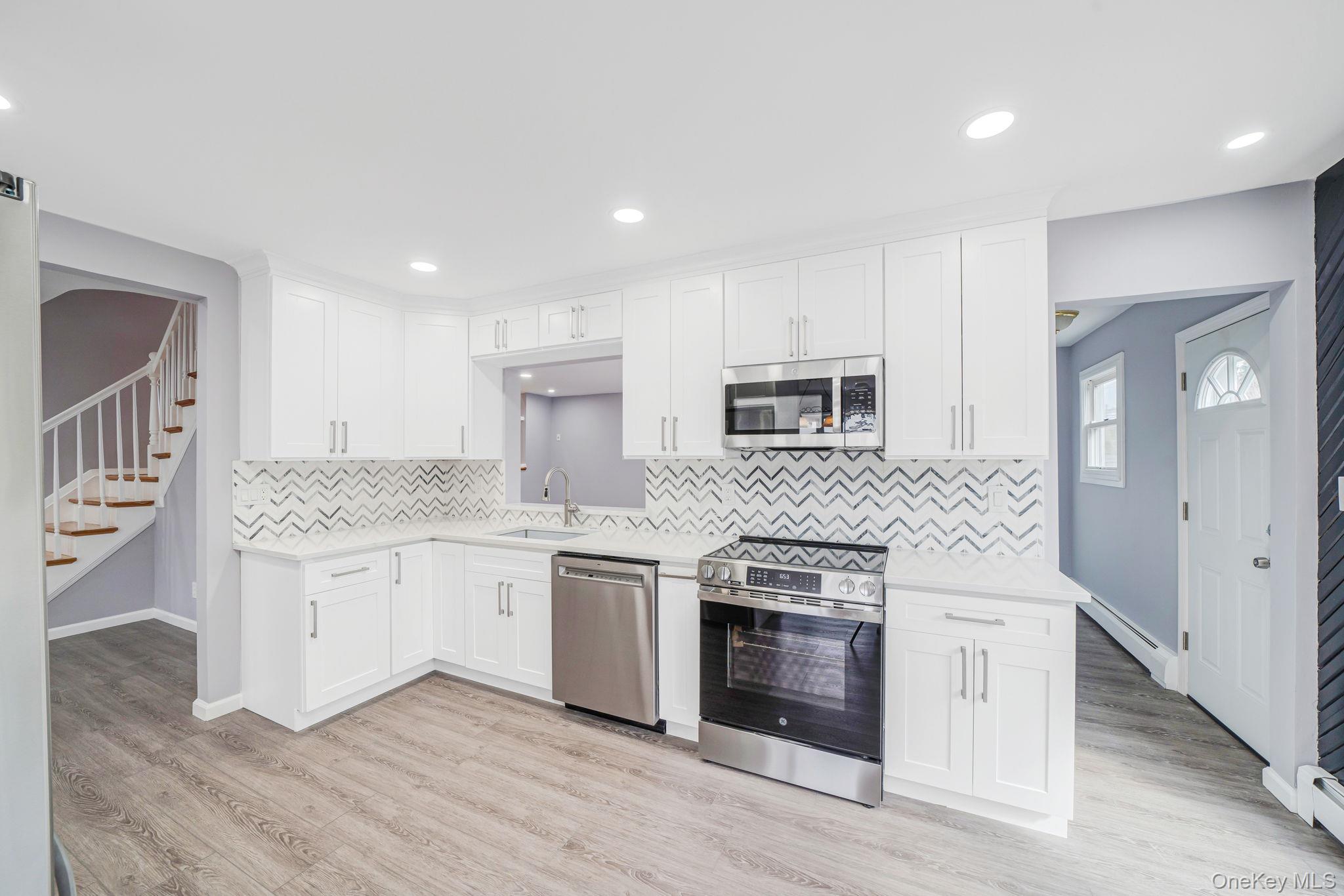 #5 photo, 1 Yardley Lane, Nesconset , NY 11767