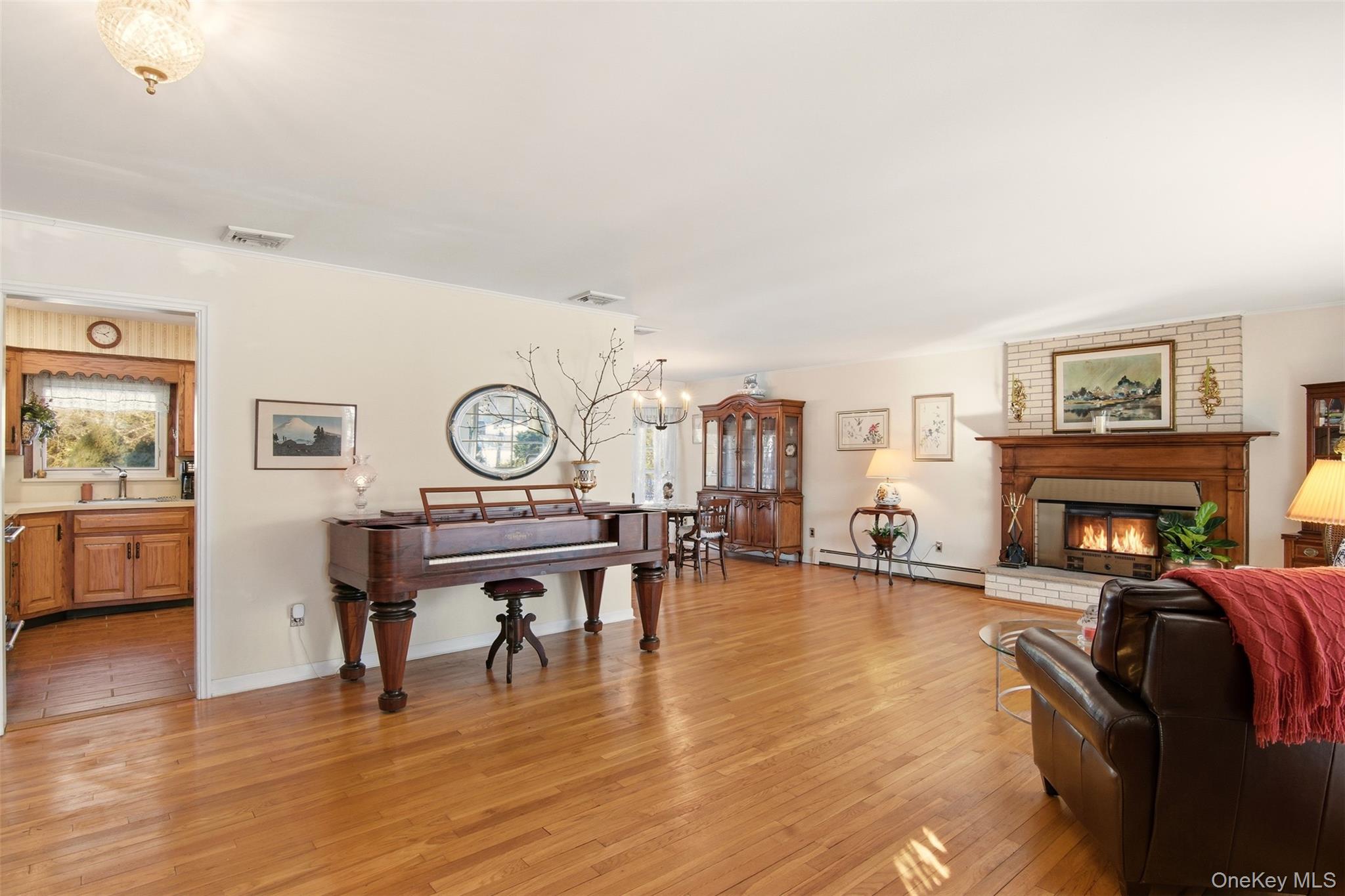 #8 photo, 83 Woodlawn Avenue, East Moriches , NY 11940