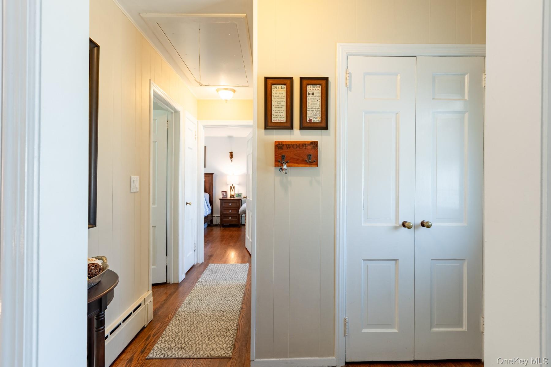 #5 photo, 816 Main Street, Islip , NY 11751