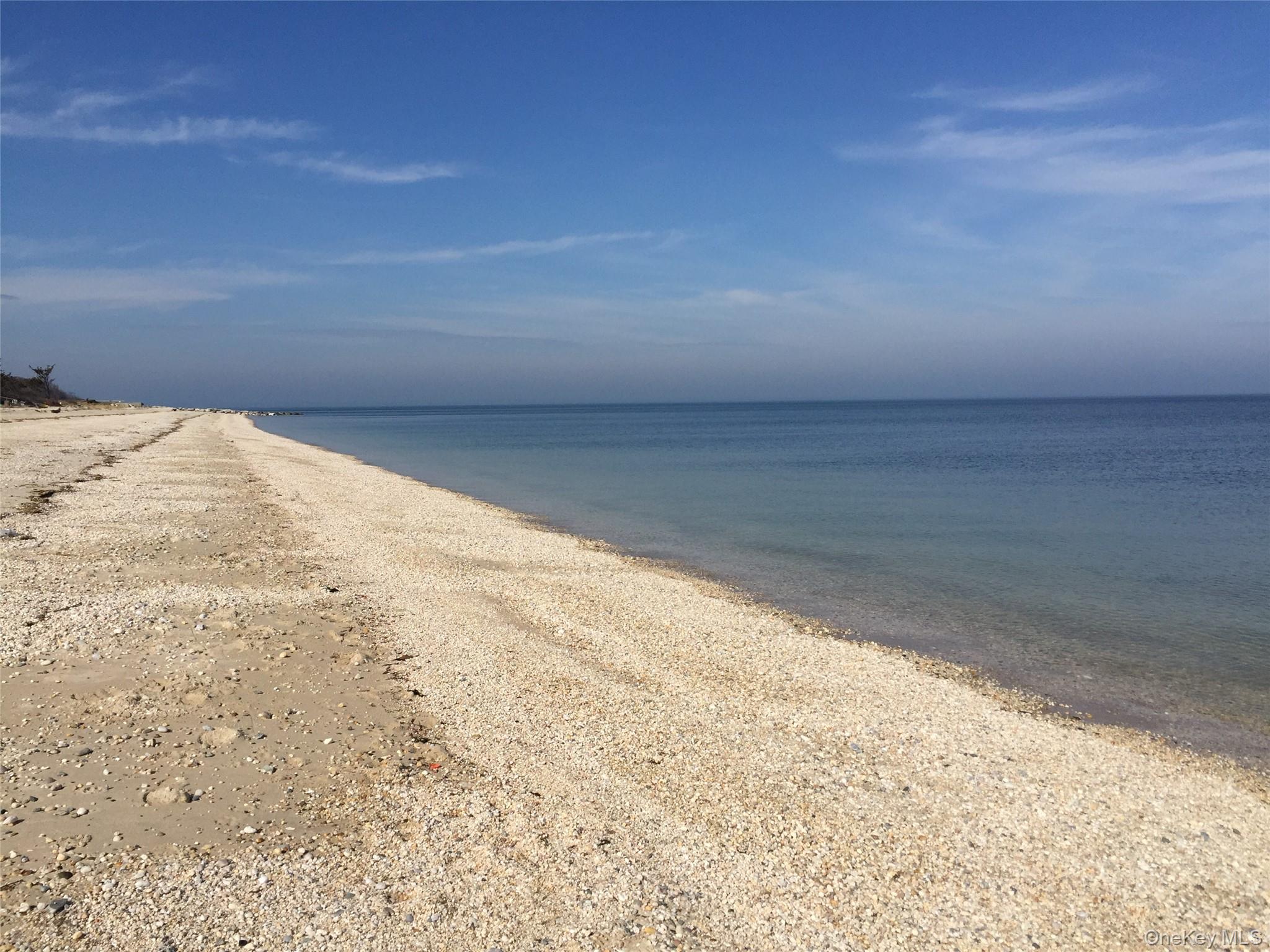 #20 photo, 252 Asharoken Avenue, Northport , NY 11768