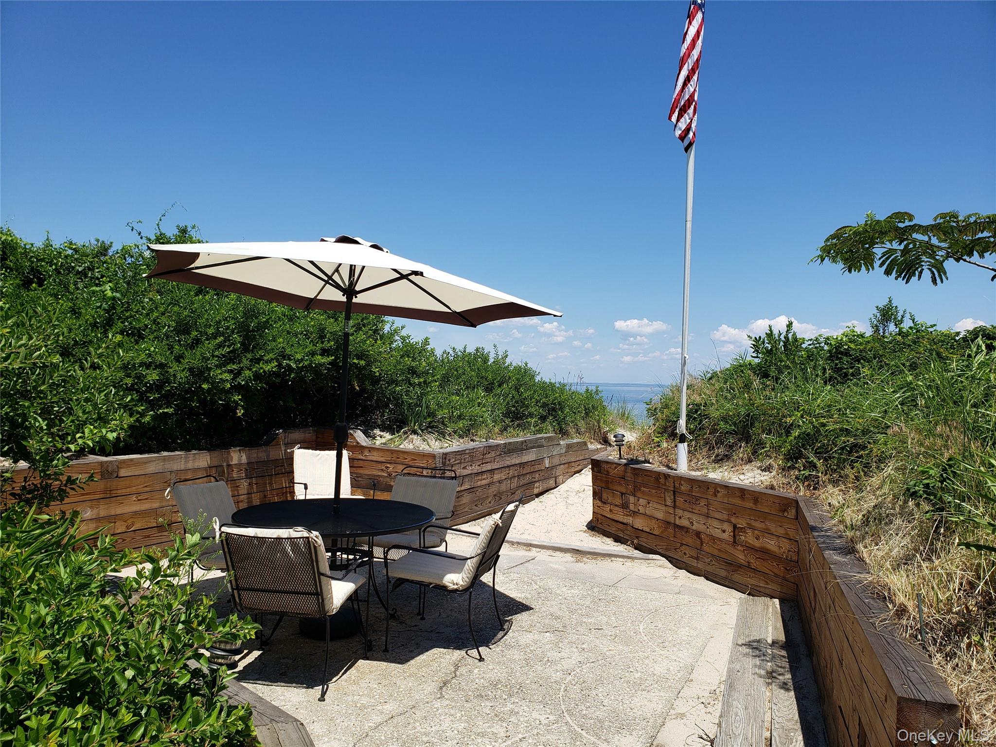 #4 photo, 252 Asharoken Avenue, Northport , NY 11768