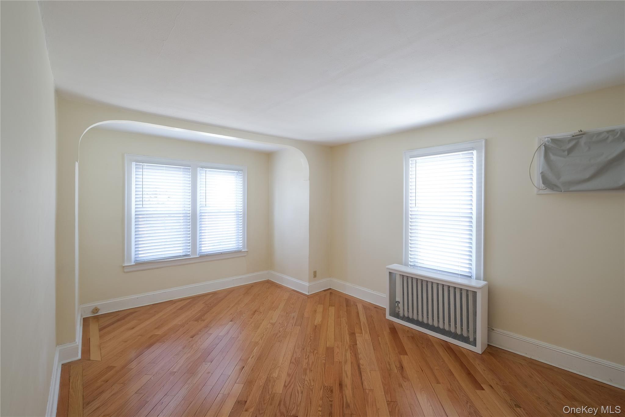 #15 photo, Valley Stream, Valley Stream , NY 11581