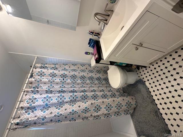 #11 photo, 21 Ruby Lane, Huntington Station , NY 11746