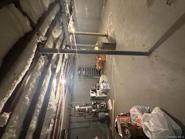 #15 photo, 21 Ruby Lane, Huntington Station , NY 11746