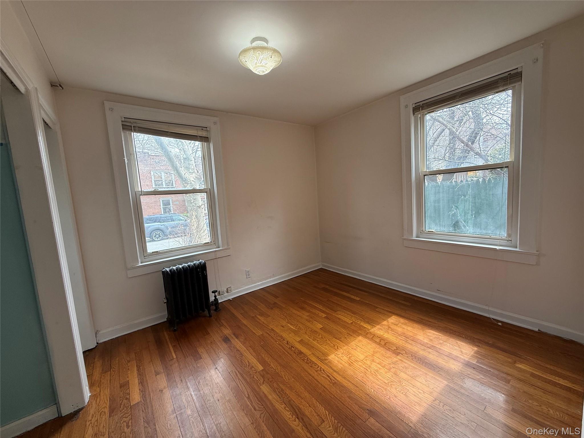 #3 photo, 4030 44th Street, Sunnyside , NY 11104