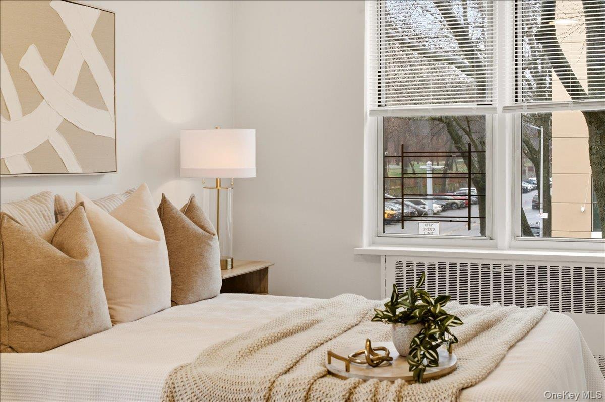 #20 photo, 610 Waring Avenue, Bronx , NY 10467