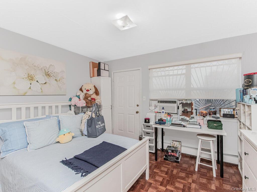 #14 photo, 1568 Bryant Avenue, Bronx , NY 10460