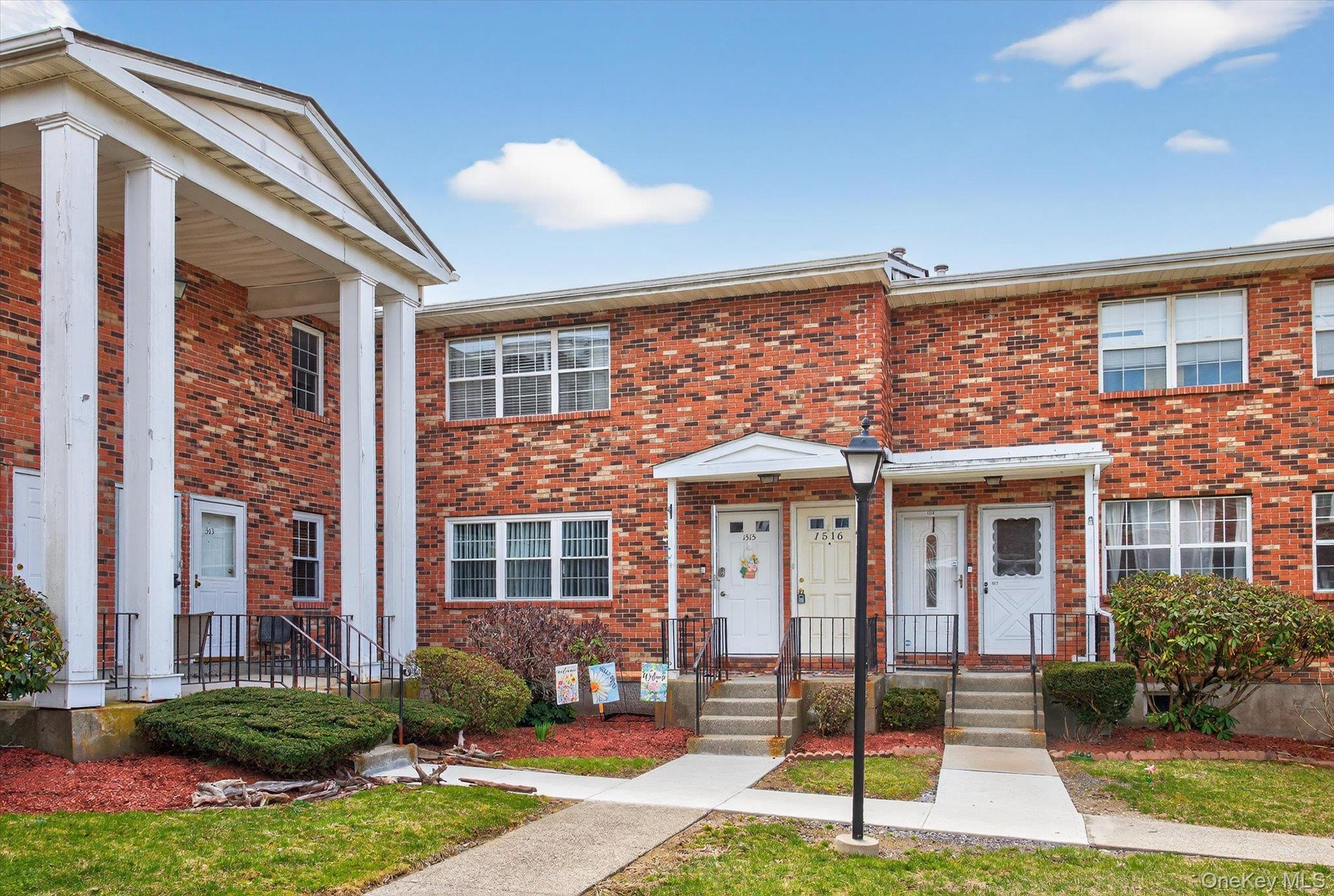 #1 photo, 276 Temple Hill Road, New Windsor , NY 12553