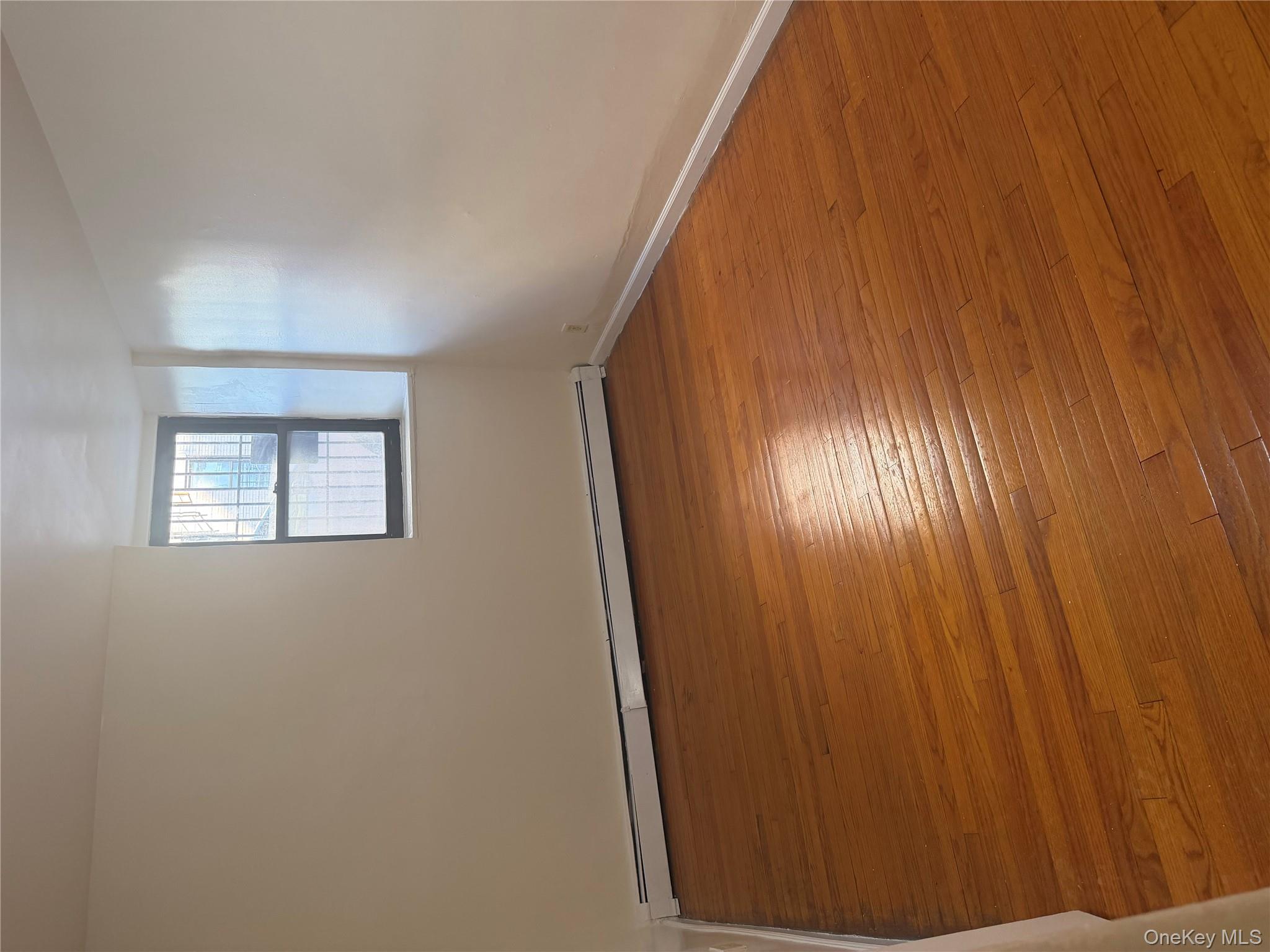 #4 photo, 11 Lawrence Street, Yonkers , NY 10705