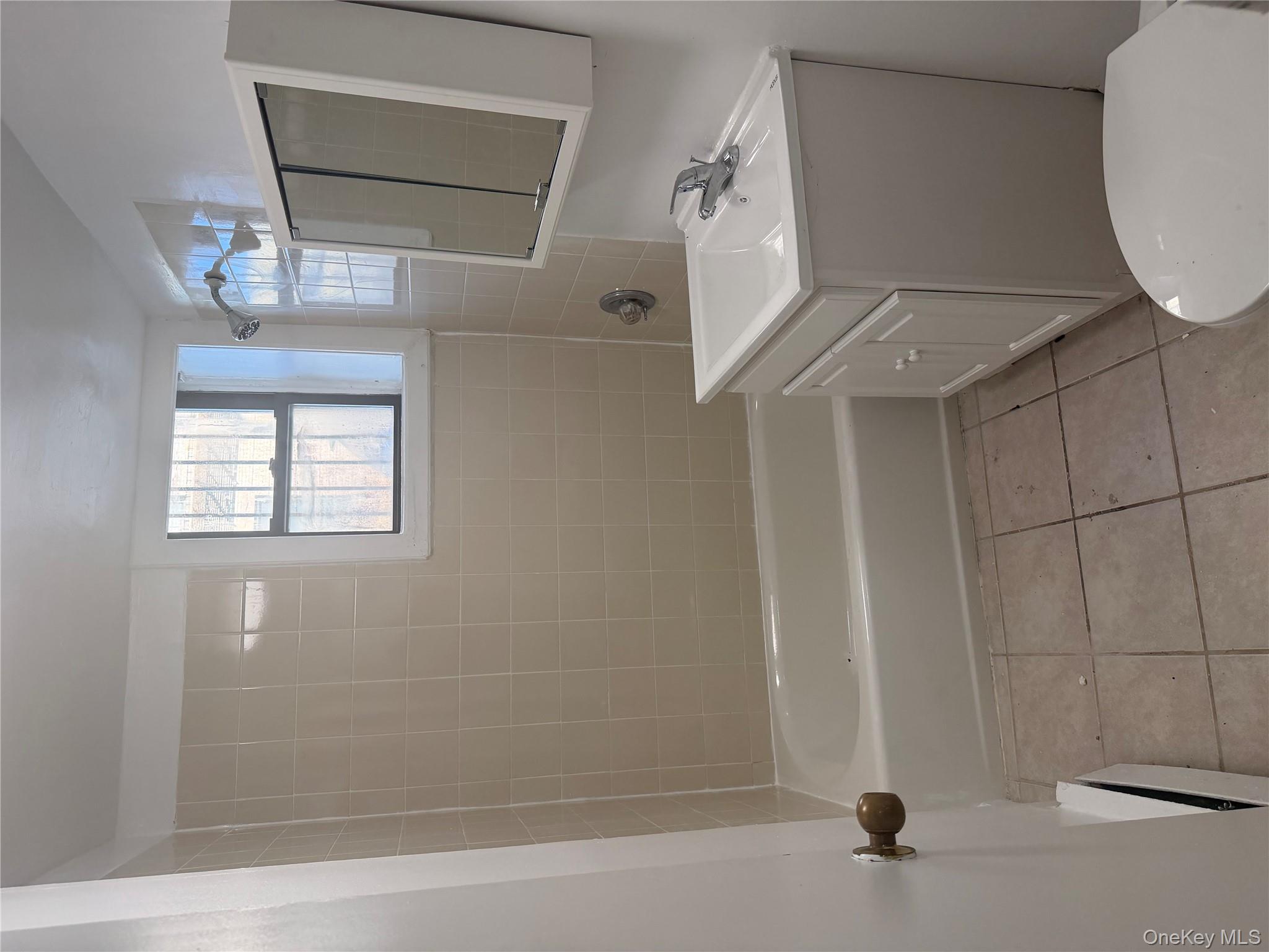 #6 photo, 11 Lawrence Street, Yonkers , NY 10705