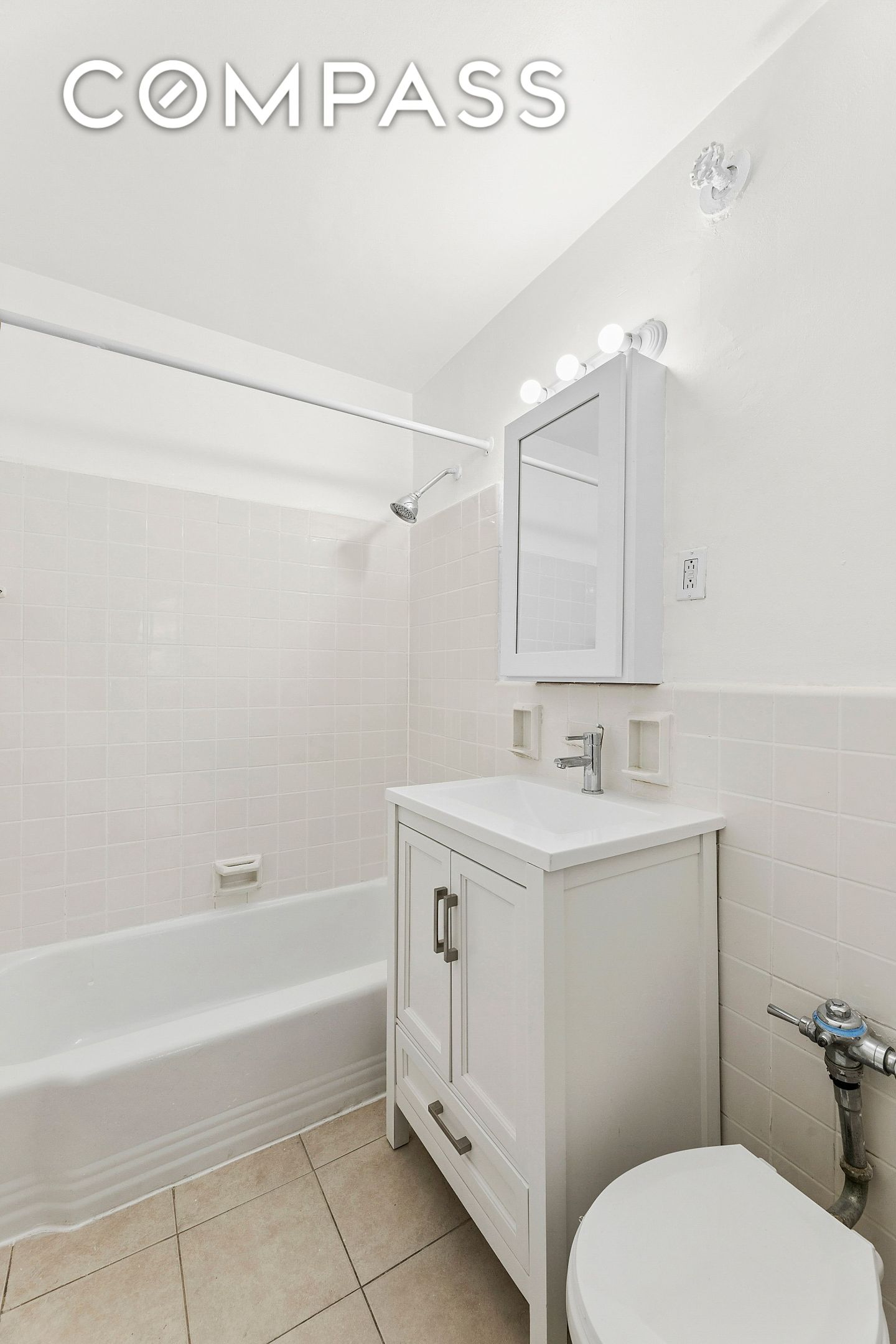 #9 photo, 6645 Broadway, North Riverdale , NY 10471