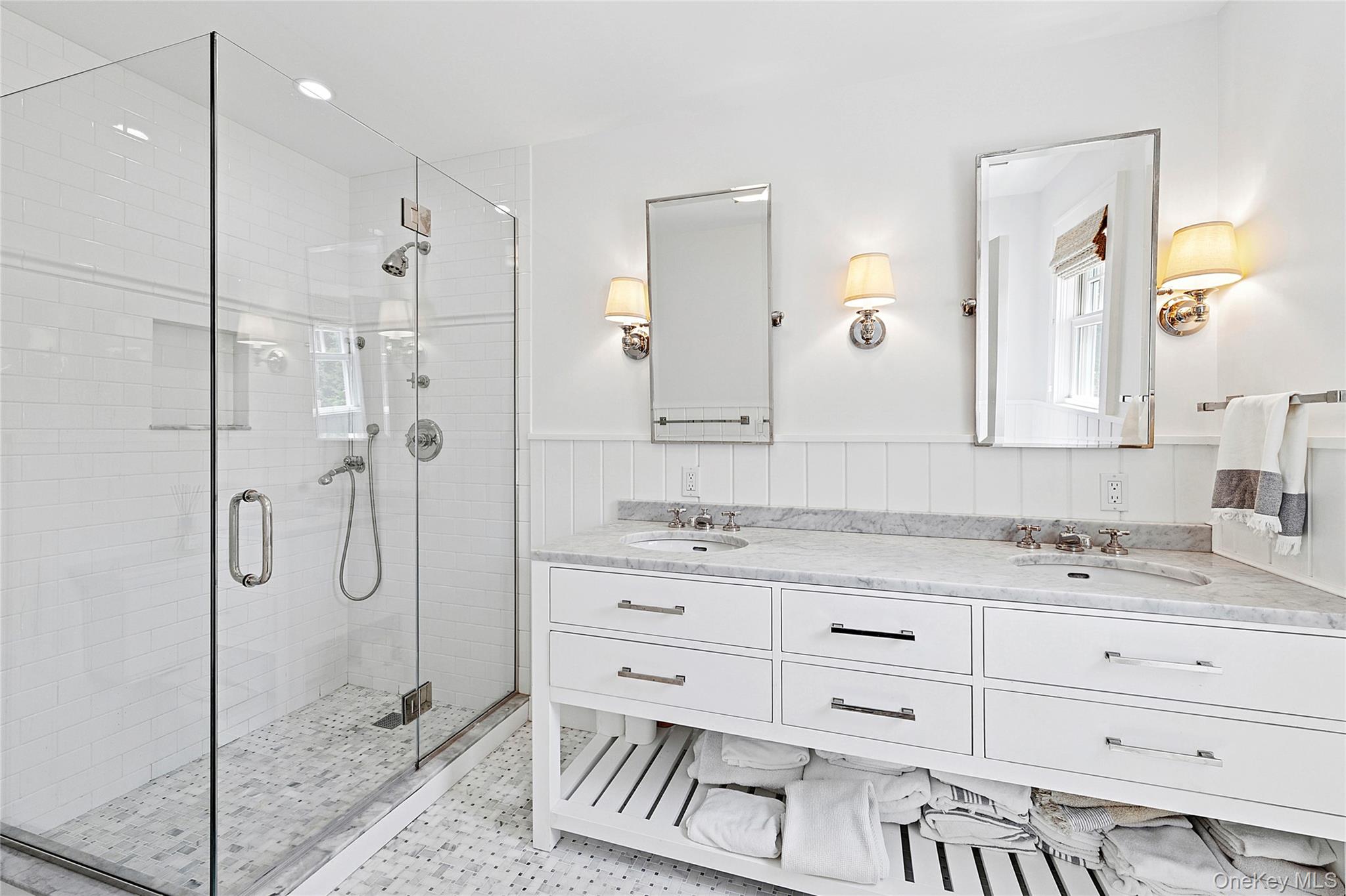 #15 photo, 63 Halsey Street, Southampton , NY 11968