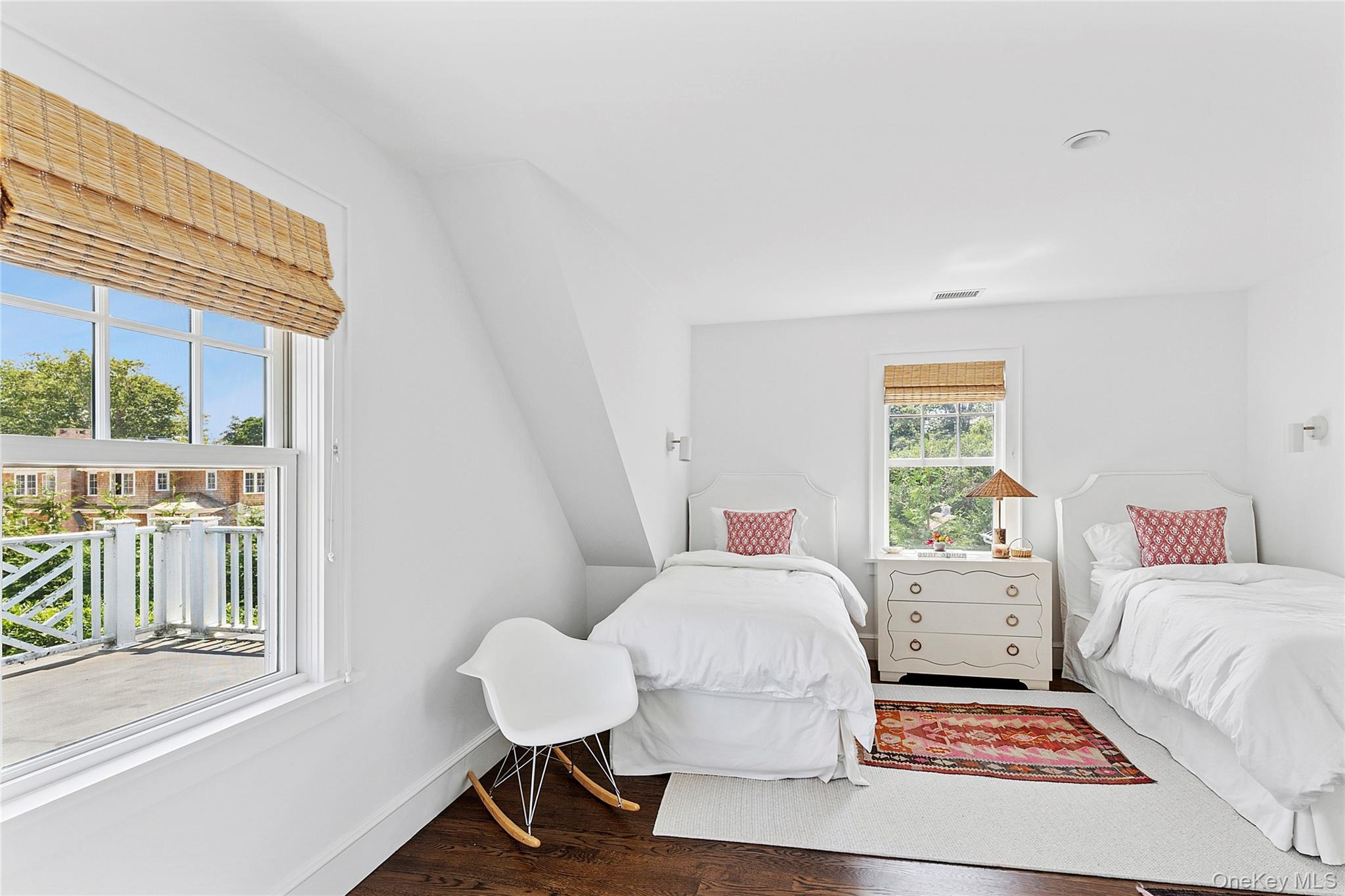 #16 photo, 63 Halsey Street, Southampton , NY 11968