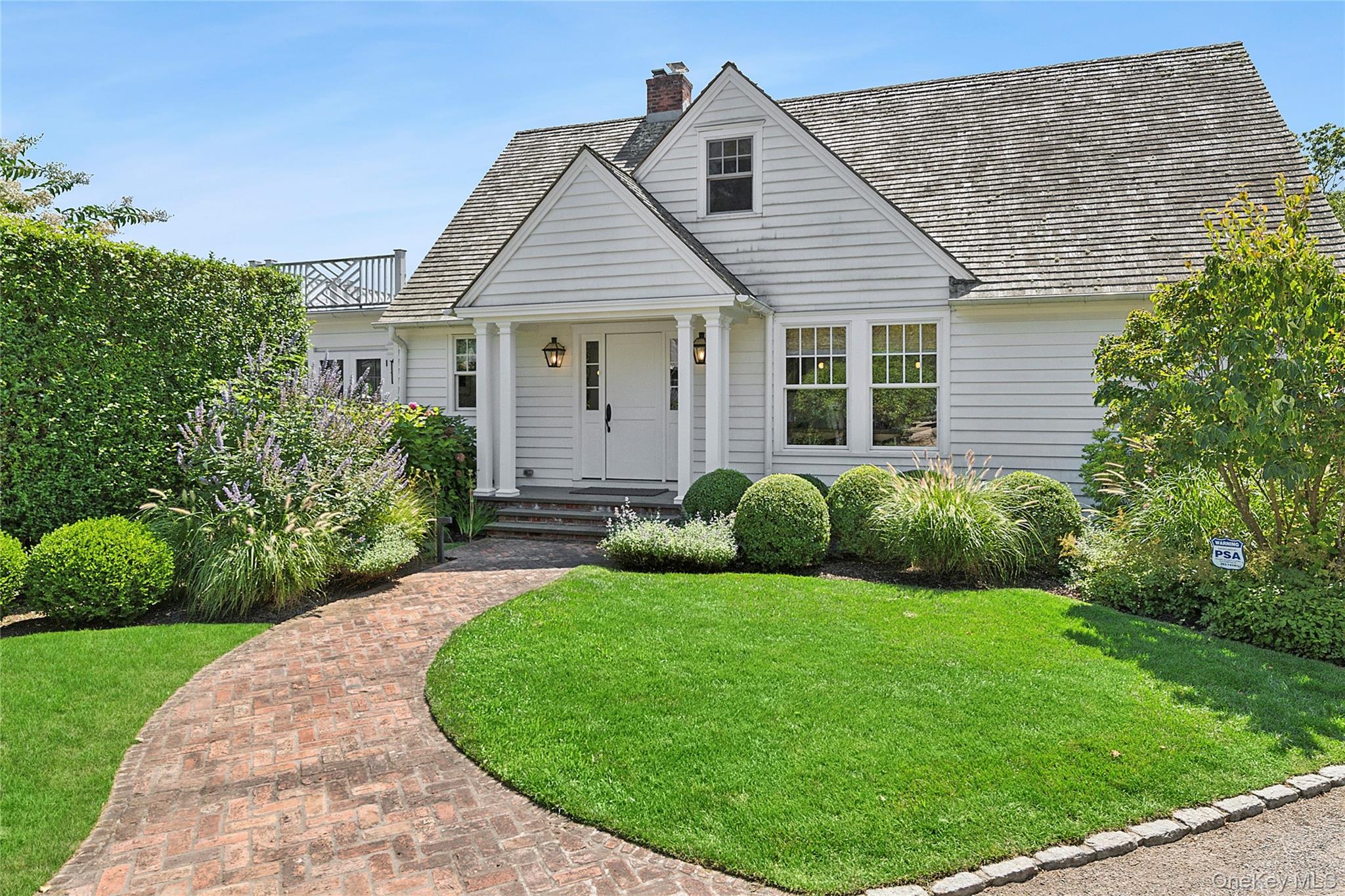 #5 photo, 63 Halsey Street, Southampton , NY 11968