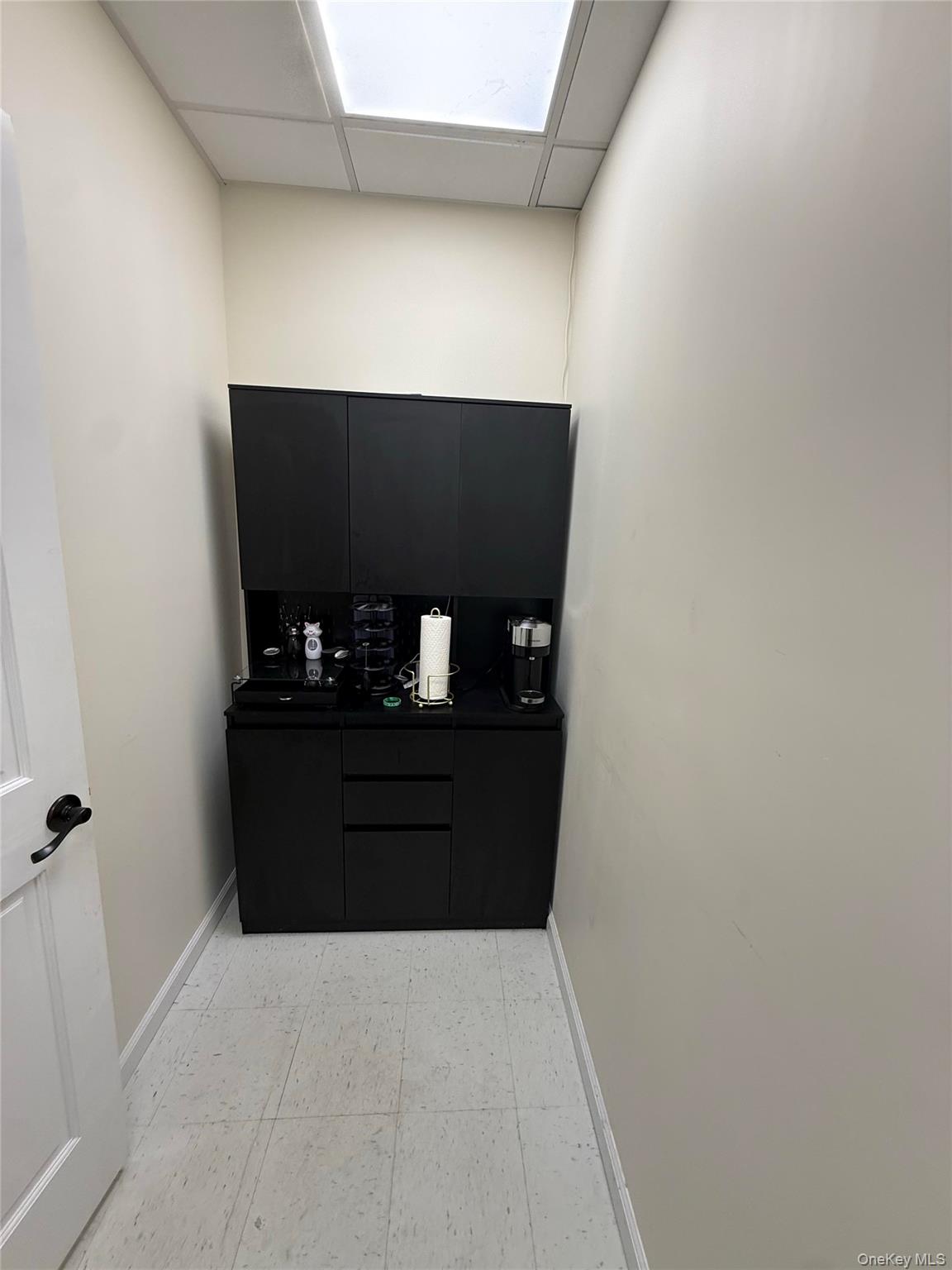 #8 photo, 681 Hempstead Turnpike, Franklin Square , NY 11010