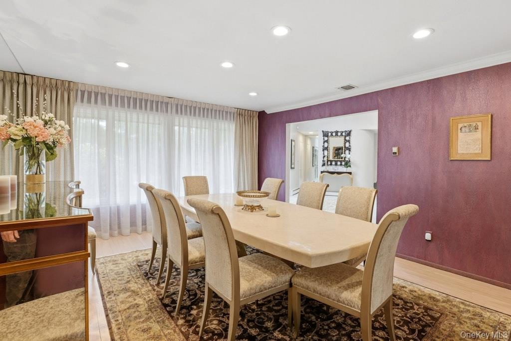 #10 photo, 9 The Grasslands, Woodbury , NY 11797