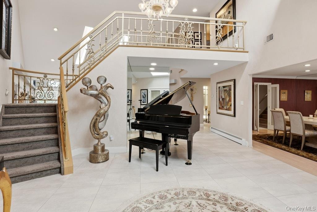 #2 photo, 9 The Grasslands, Woodbury , NY 11797