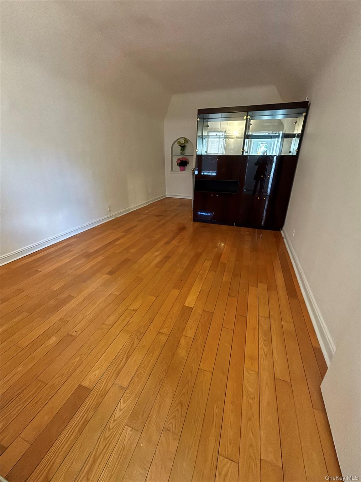 #11 photo, 60-03 146TH Street, Flushing , NY 11355