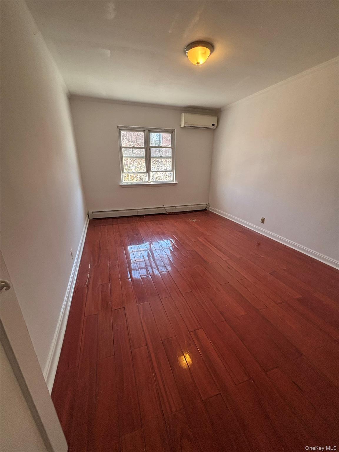 #5 photo, 60-03 146TH Street, Flushing , NY 11355