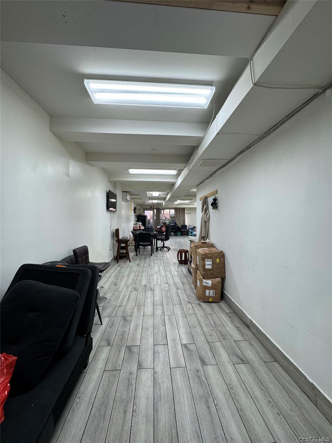 #4 photo, 133-24 41ST Road, Flushing , NY 11355