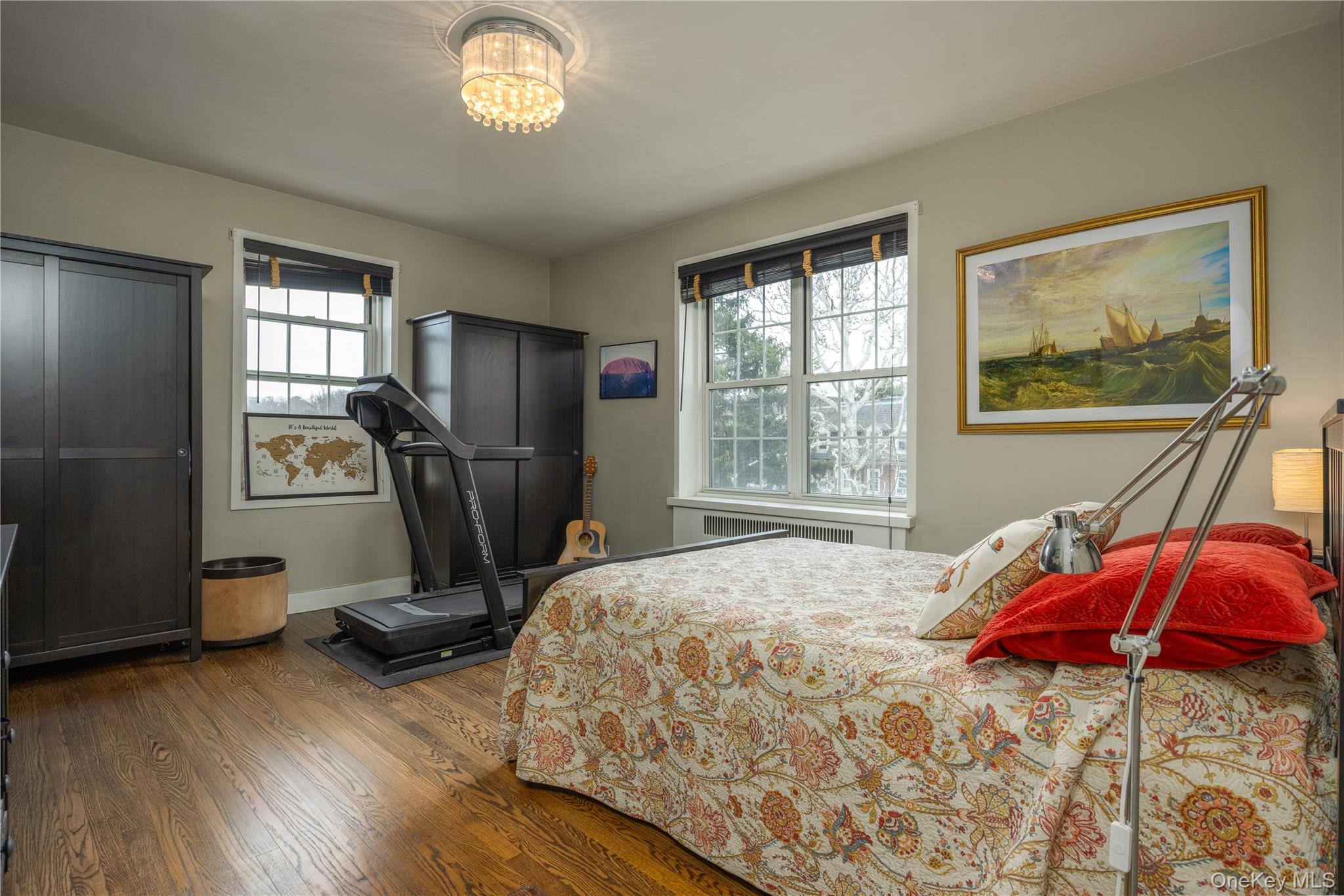 #13 photo, 9 Midland Gardens, Bronxville , NY 10708