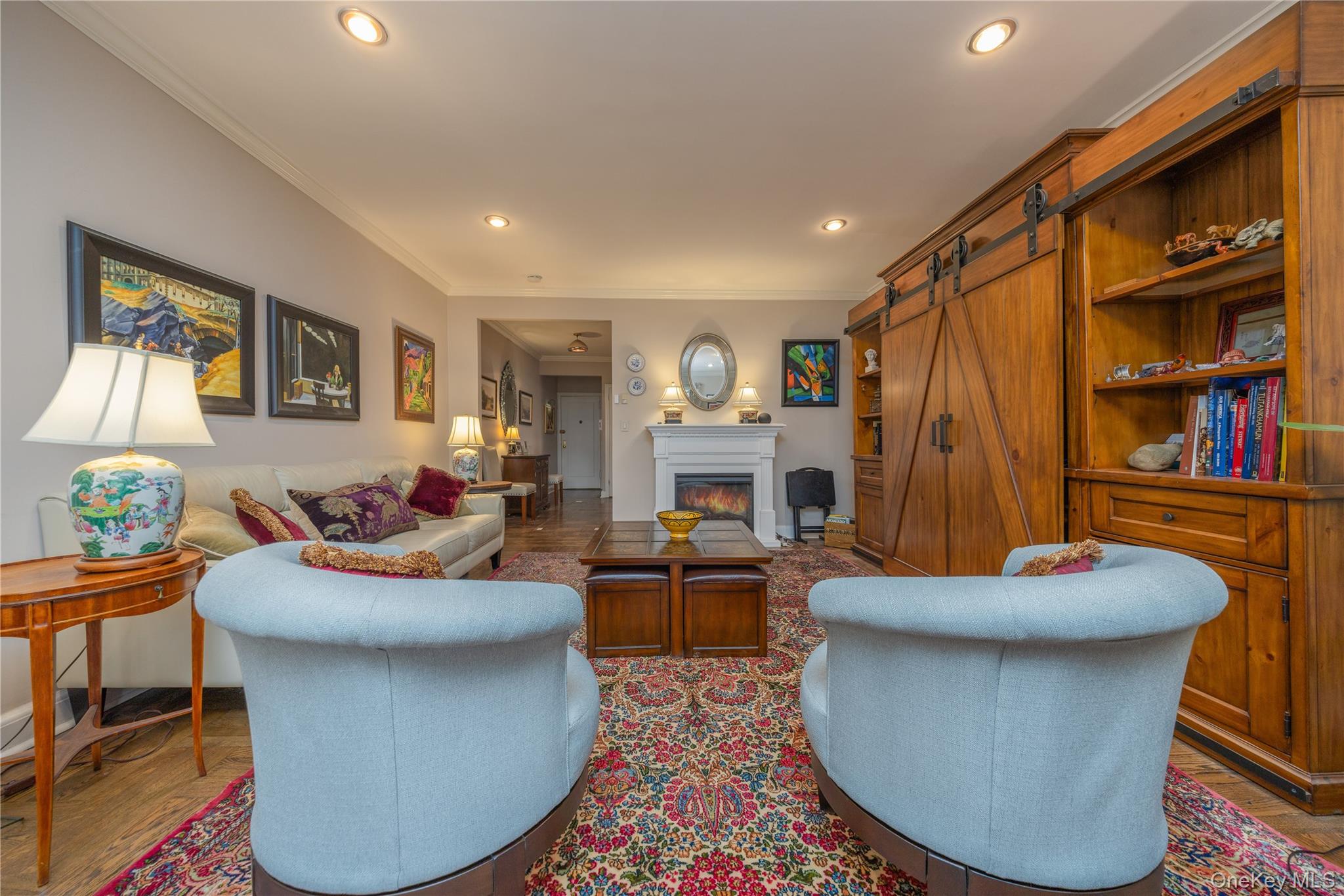 #5 photo, 9 Midland Gardens, Bronxville , NY 10708