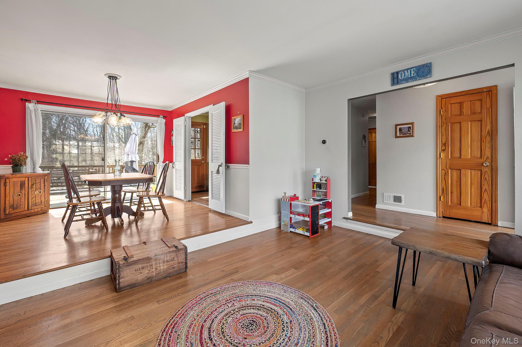 #9 photo, 67 Duell Road, White Plains , NY 10603