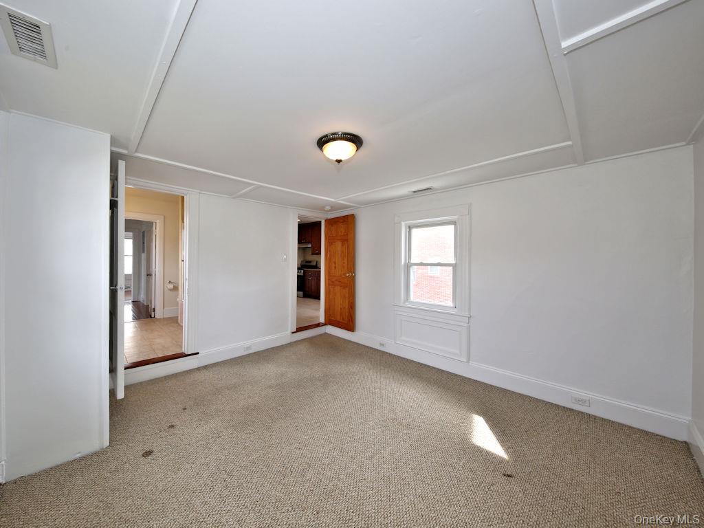 #4 photo, 84 Nelson Avenue, Harrison , NY 10528