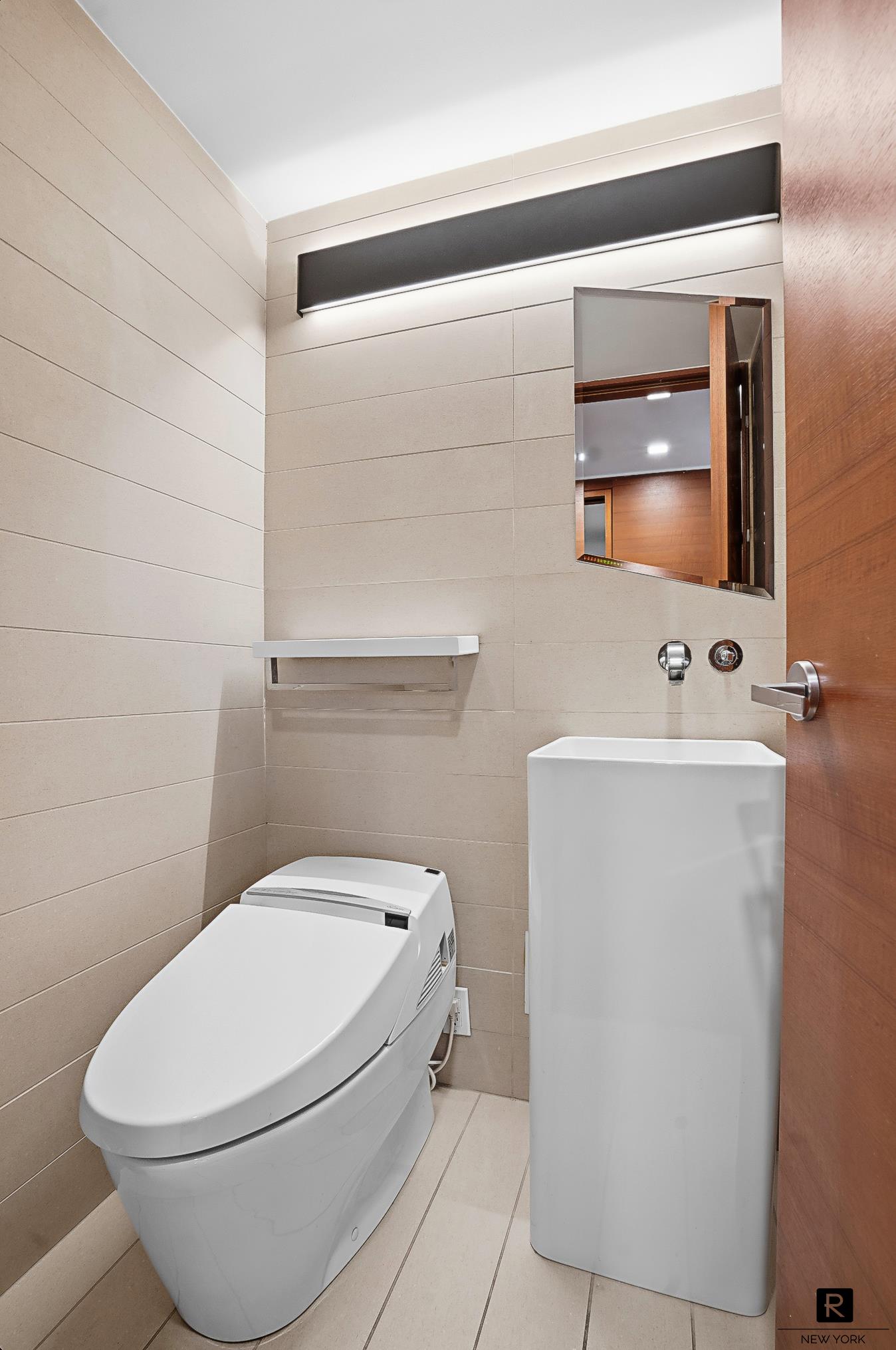 #8 photo, 240 E 47th Street, Turtle Bay , NY 10017