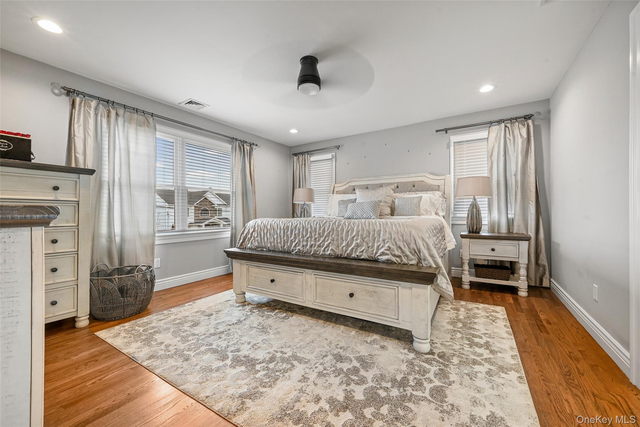 #17 photo, 70 Connecticut Avenue, Massapequa , NY 11758