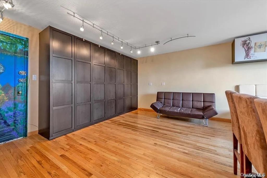 #4 photo, 8340 Austin Street, Kew Gardens , NY 11415