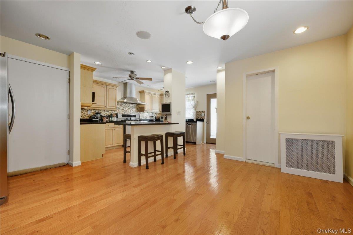 #11 photo, 88-37 249th Street, 皇后区 Bellerose , NY 11426