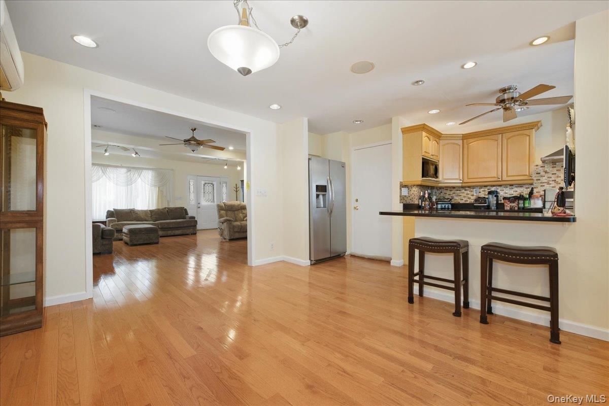 #12 photo, 88-37 249th Street, 皇后区 Bellerose , NY 11426