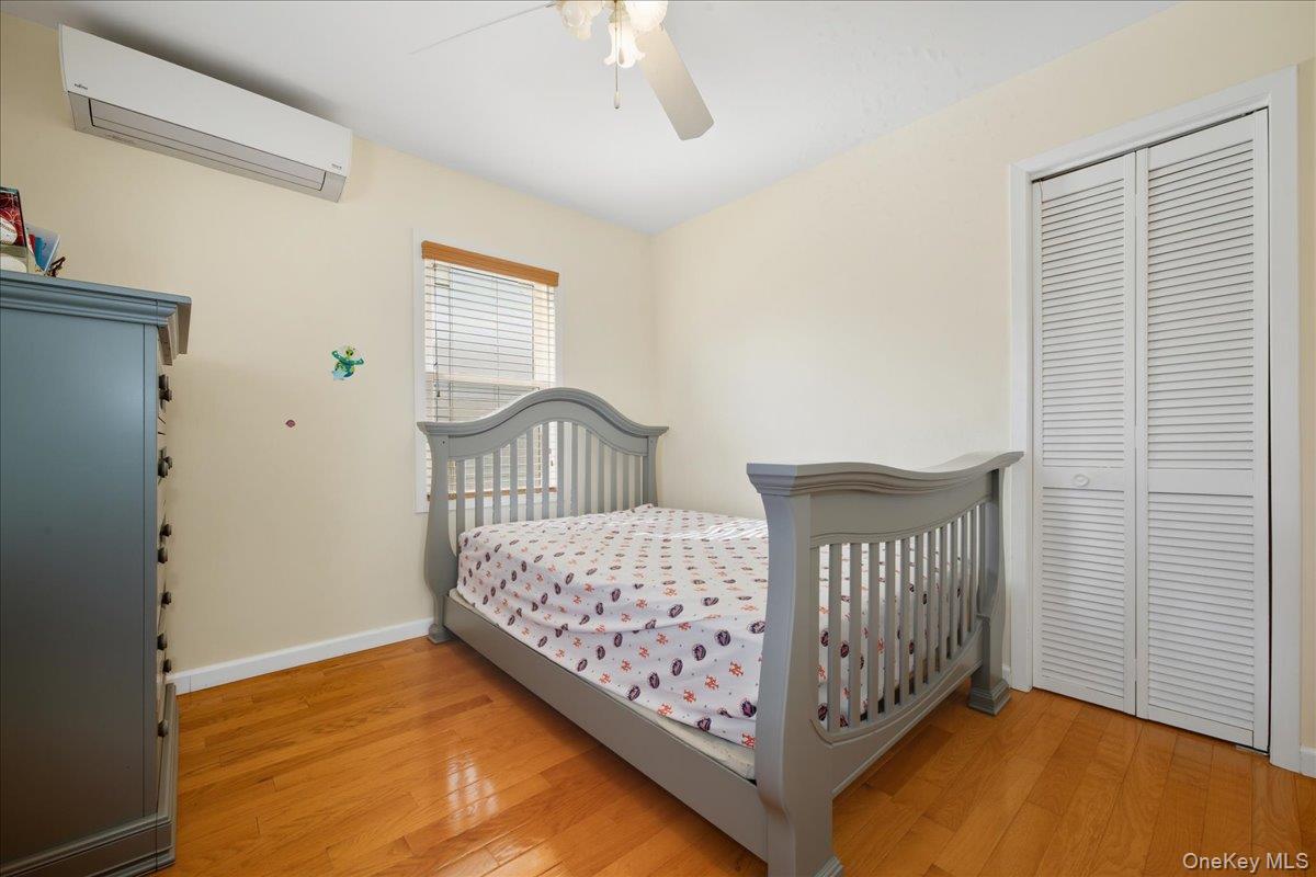 #17 photo, 88-37 249th Street, 皇后区 Bellerose , NY 11426