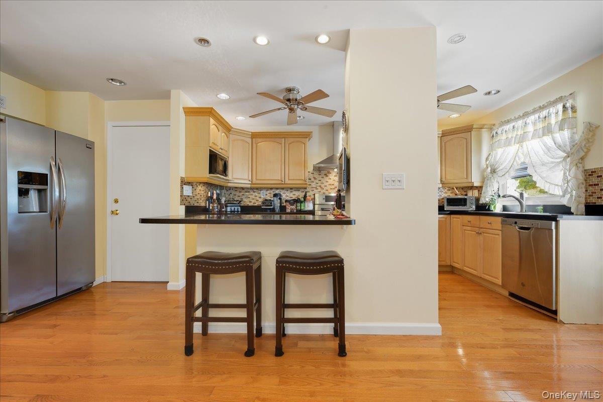 #6 photo, 88-37 249th Street, 皇后区 Bellerose , NY 11426