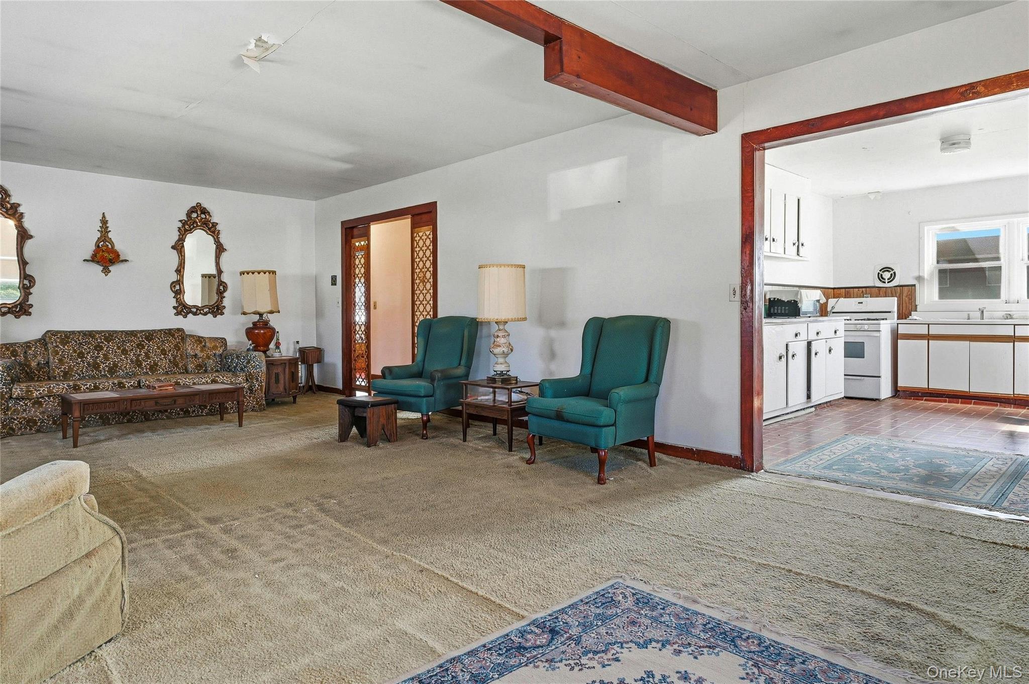 #16 photo, 71 Orchard Street, Lindenhurst , NY 11757