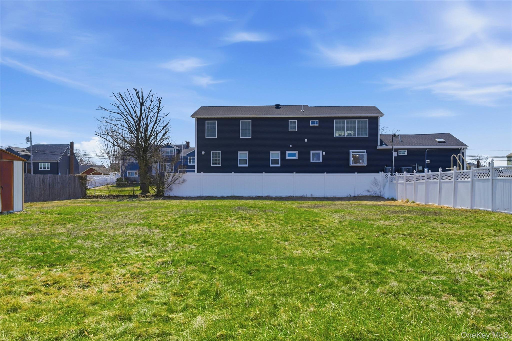 #4 photo, 71 Orchard Street, Lindenhurst , NY 11757