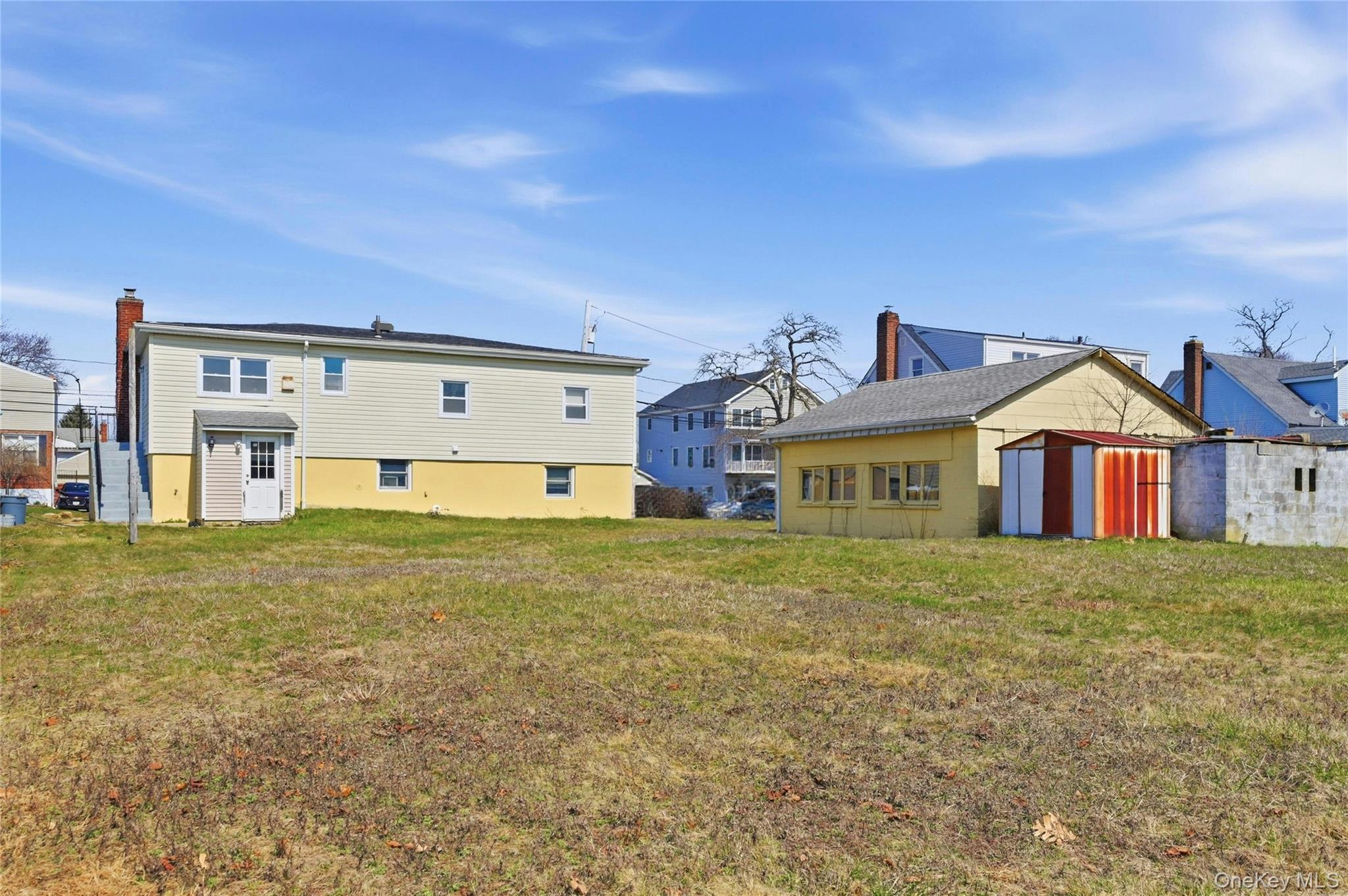 #6 photo, 71 Orchard Street, Lindenhurst , NY 11757
